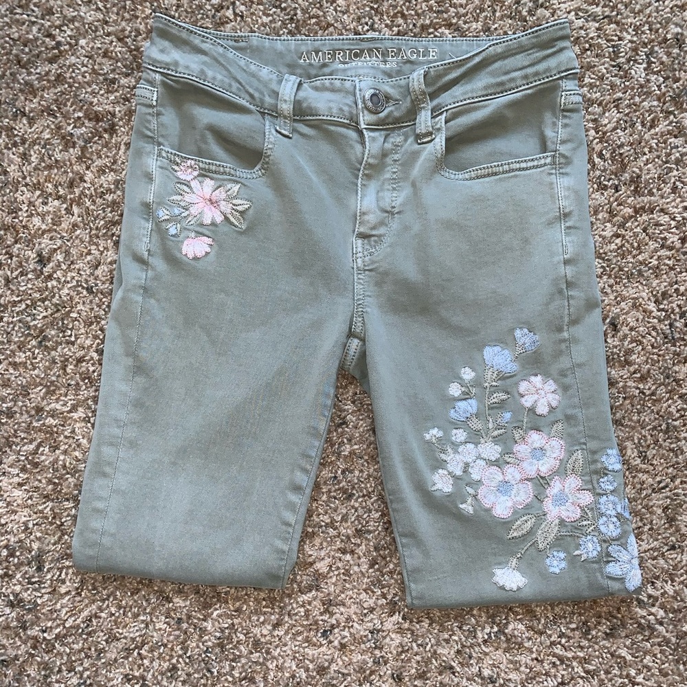 American Eagle Outfitters Cropped Jegging